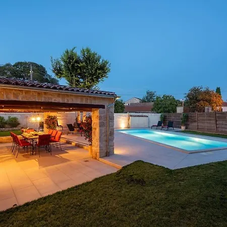 Istria Time - Sona - Heated Pool Villa